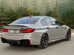 Сүрөт унаа BMW M5