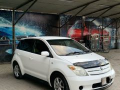 Photo of the vehicle Toyota Ist