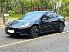 Фото авто Tesla Model 3