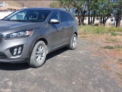 Сүрөт унаа Kia Sorento