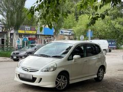 Photo of the vehicle Honda Fit