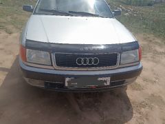 Photo of the vehicle Audi 100