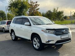 Фото авто Toyota Highlander