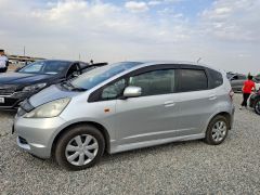 Фото авто Honda Fit