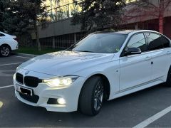 Photo of the vehicle BMW 3 Series