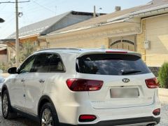 Сүрөт унаа Kia Sorento