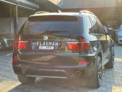 Photo of the vehicle BMW X5