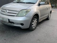 Photo of the vehicle Toyota Ist