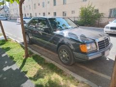 Photo of the vehicle Mercedes-Benz W124