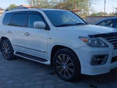 Сүрөт унаа Lexus LX