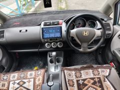 Фото авто Honda Fit