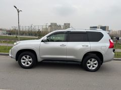 Сүрөт унаа Toyota Land Cruiser Prado