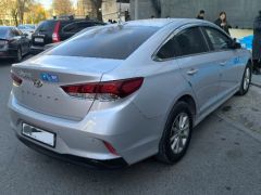 Photo of the vehicle Hyundai Sonata