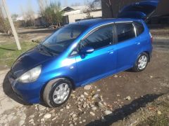 Photo of the vehicle Honda Jazz