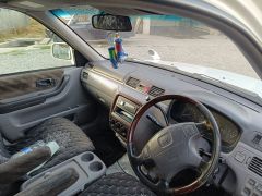 Сүрөт унаа Honda CR-V