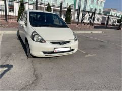 Photo of the vehicle Honda Fit