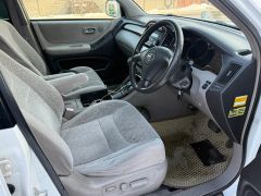 Фото авто Toyota Kluger