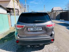 Сүрөт унаа Toyota Highlander