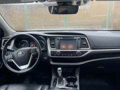 Сүрөт унаа Toyota Highlander