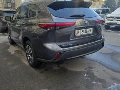 Сүрөт унаа Toyota Highlander