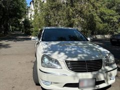 Photo of the vehicle Toyota Crown Majesta