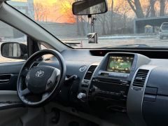 Фото авто Toyota Prius