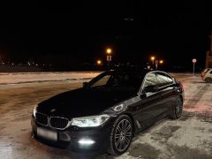 Photo of the vehicle BMW 5 Series