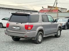 Сүрөт унаа Toyota Sequoia