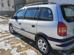 Фото авто Opel Zafira