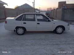 Сүрөт унаа Daewoo Nexia