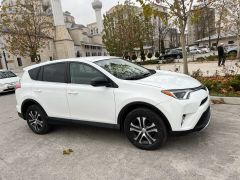 Фото авто Toyota RAV4