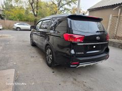 Фото авто Kia Carnival