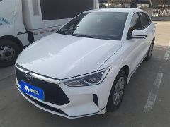 Фото авто BYD e2