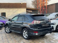 Photo of the vehicle Lexus RX