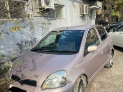 Photo of the vehicle Toyota Vitz