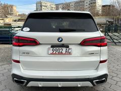 Photo of the vehicle BMW X5