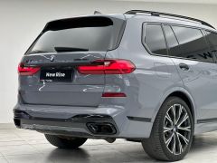 Photo of the vehicle BMW X7