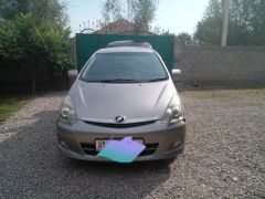 Фото авто Toyota Wish