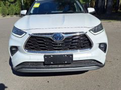 Photo of the vehicle Toyota Highlander