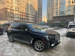 Фото авто BMW X7