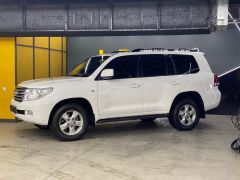 Фото авто Toyota Land Cruiser