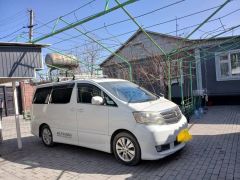 Фото авто Toyota Alphard