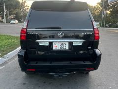 Photo of the vehicle Lexus GX