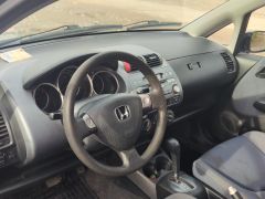 Фото авто Honda Jazz