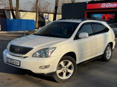 Photo of the vehicle Lexus RX