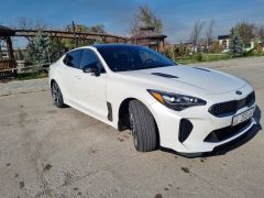 Сүрөт унаа Kia Stinger