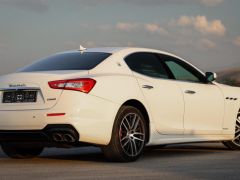 Фото авто Maserati Ghibli