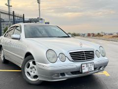 Photo of the vehicle Mercedes-Benz E-Класс