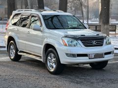 Photo of the vehicle Lexus GX