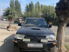 Photo of the vehicle Toyota Hilux Surf